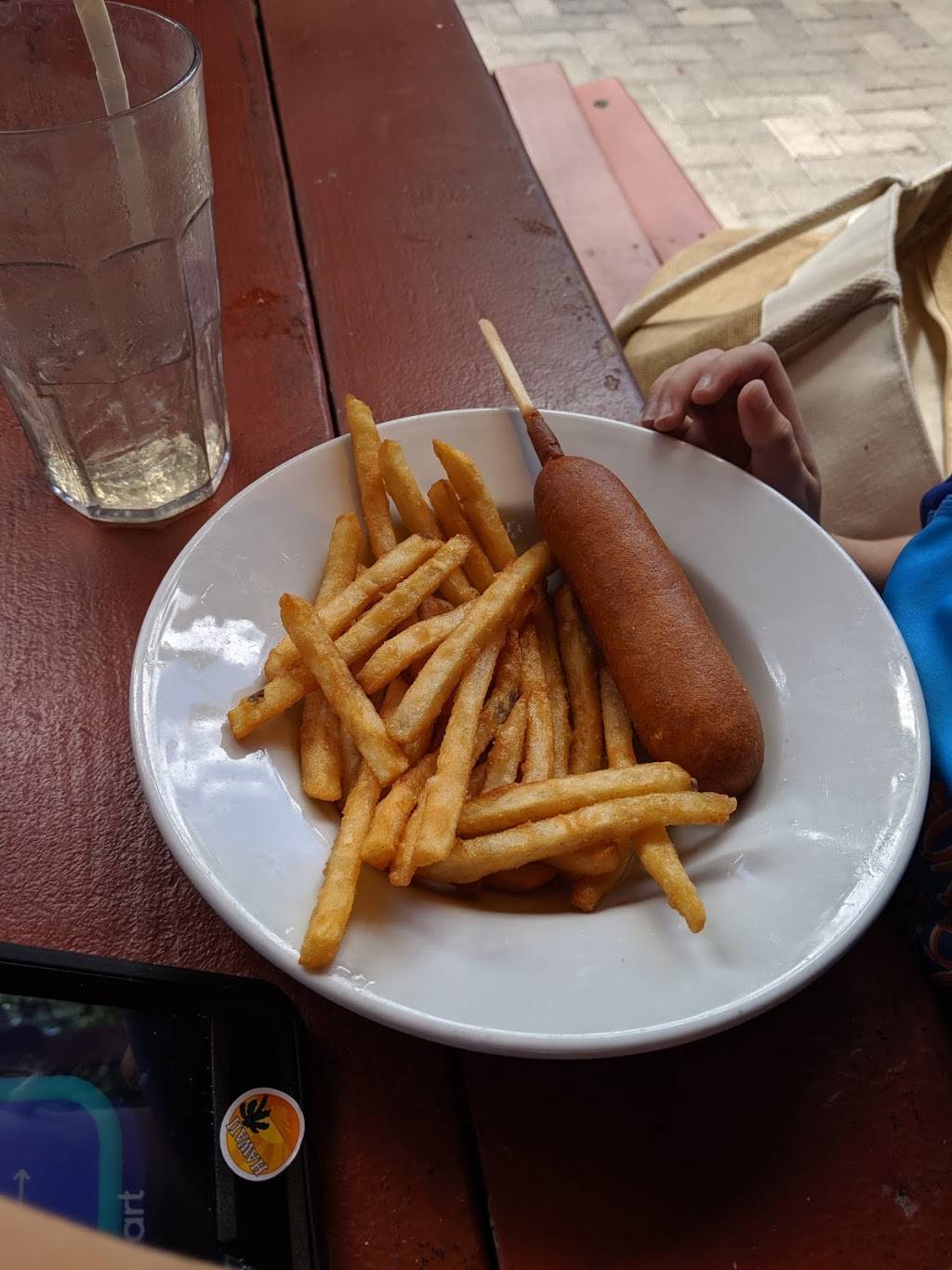 Coasters Pub & Biergarten | restaurant | 971 E Eau Gallie Blvd A, Melbourne, FL 32937, USA | 3217792739 OR +1 321-779-2739