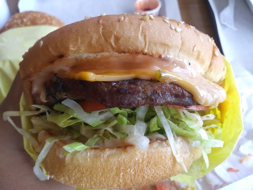 Toms Burgers | meal takeaway | 1501 W Olympic Blvd, Montebello, CA 90640, USA | 3237221051 OR +1 323-722-1051