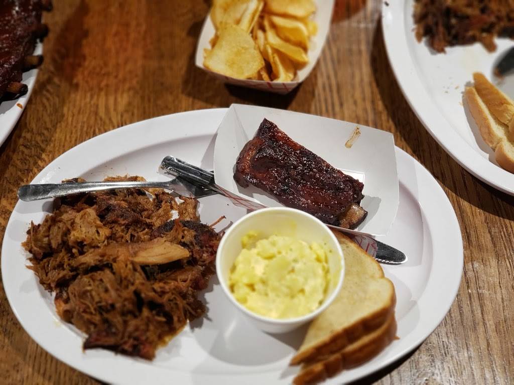 Oklahoma Joes Barbecue ONE DAYTONA | restaurant | 1866 Victory Circle, Daytona Beach, FL 32114, USA | 3868685111 OR +1 386-868-5111