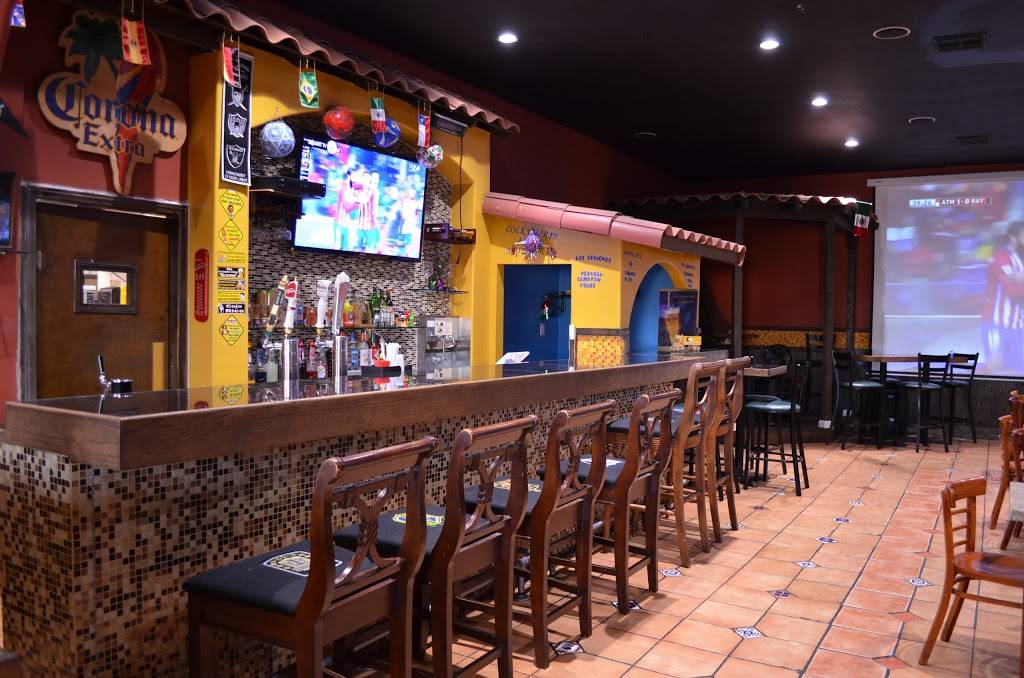 Cotijas Mex Grill and Seafood | restaurant | 3695 Fairmount Ave, San Diego, CA 92105, USA | 6195211974 OR +1 619-521-1974
