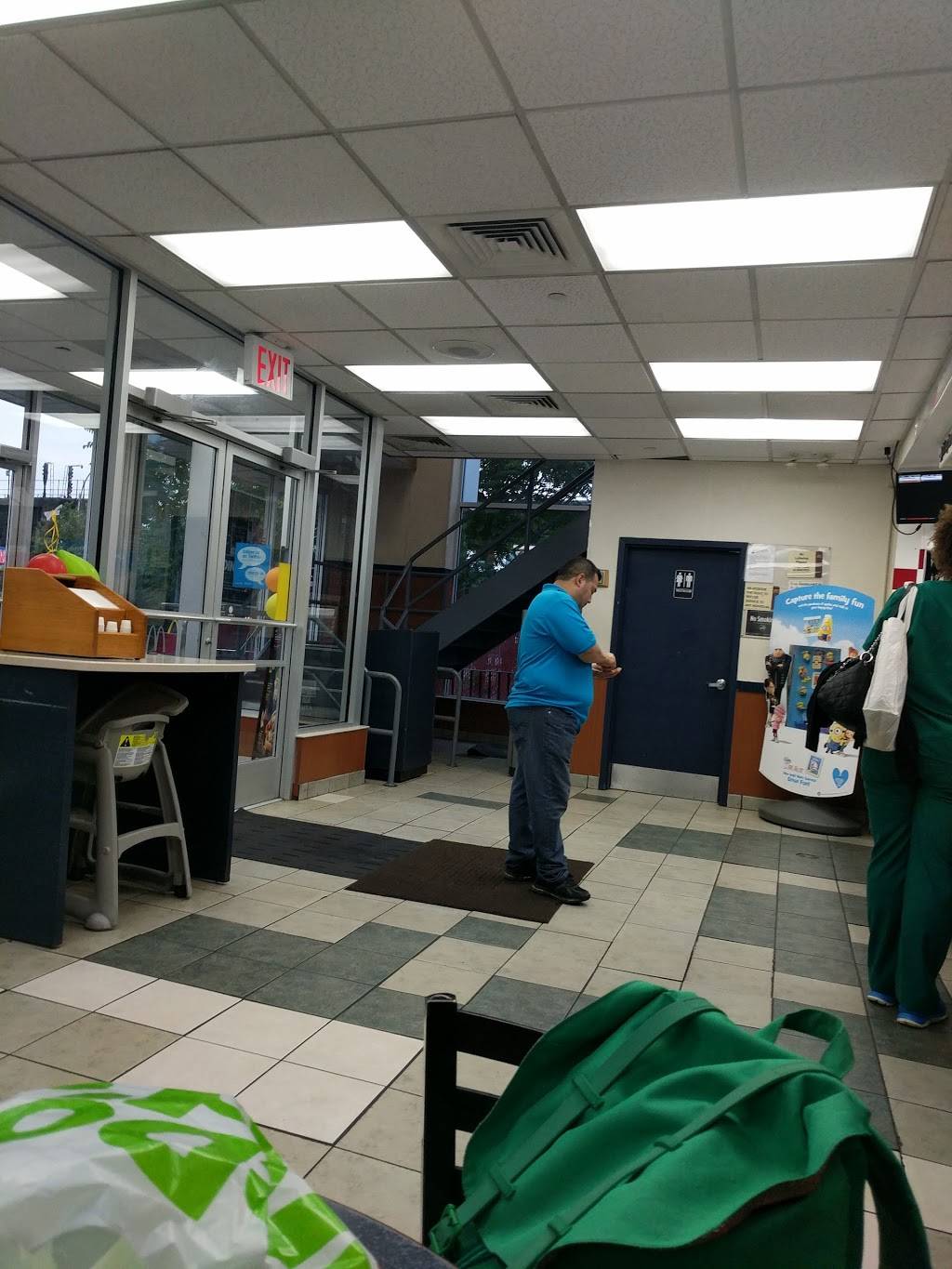 McDonalds | cafe | 15 Jamaica Ave, Brooklyn, NY 11207, USA | 7183427253 OR +1 718-342-7253