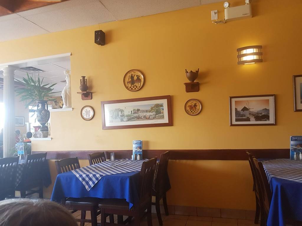 Greektown Takeout | restaurant | 2805 Princess St, Kingston, ON K7P 2X1, Canada | 6133843338 OR +1 613-384-3338