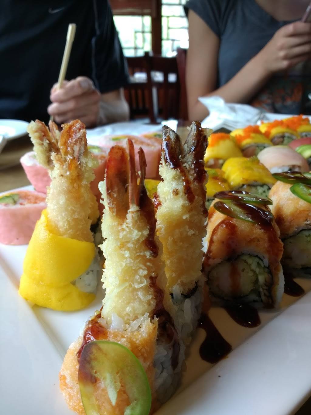 Osaka Sushi House | restaurant | 3084 NY-50, Saratoga Springs, NY 12866, USA | 5182907271 OR +1 518-290-7271