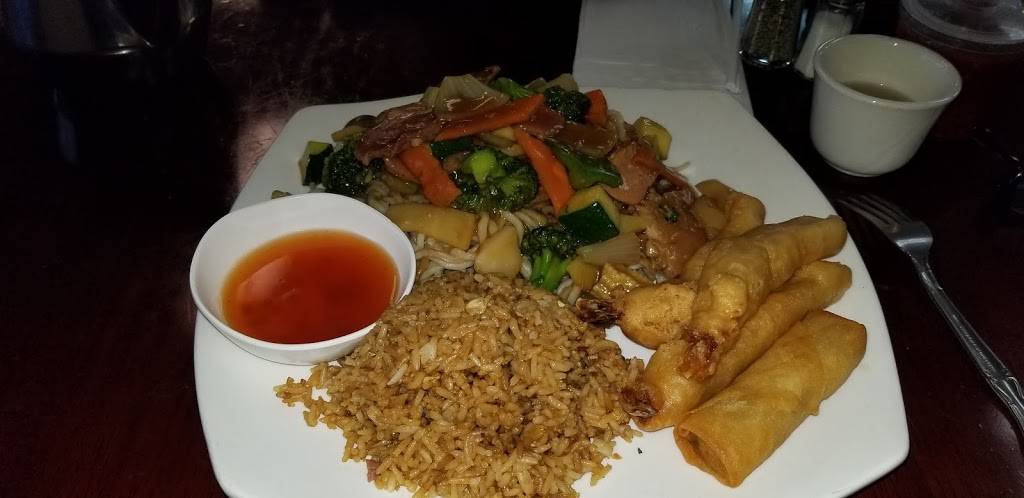 Lee Kitchen | restaurant | 37357 Ave 12, Madera, CA 93636, USA | 5596456888 OR +1 559-645-6888