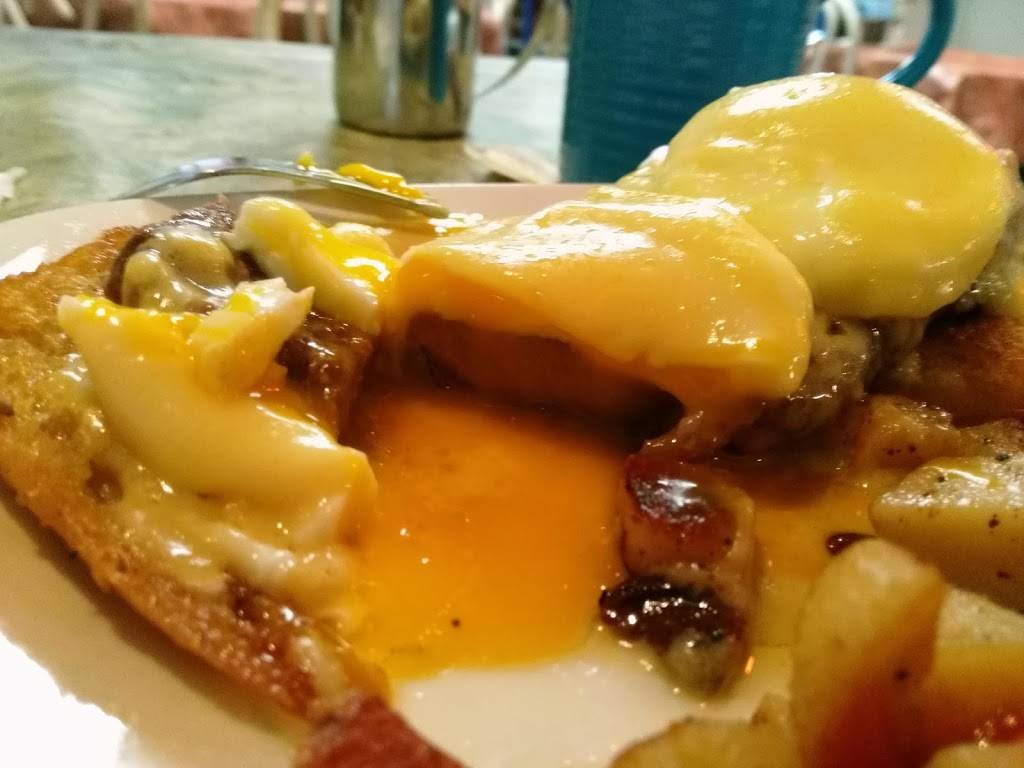 Rita Maes Restaurant | restaurant | 280 Main St, Manchester, NH 03102, USA | 6036684077 OR +1 603-668-4077