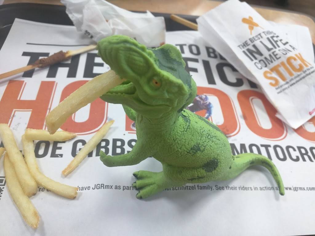 Long John Silvers | restaurant | 9380 W Northern Ave, Glendale, AZ 85305, USA | 6237725429 OR +1 623-772-5429