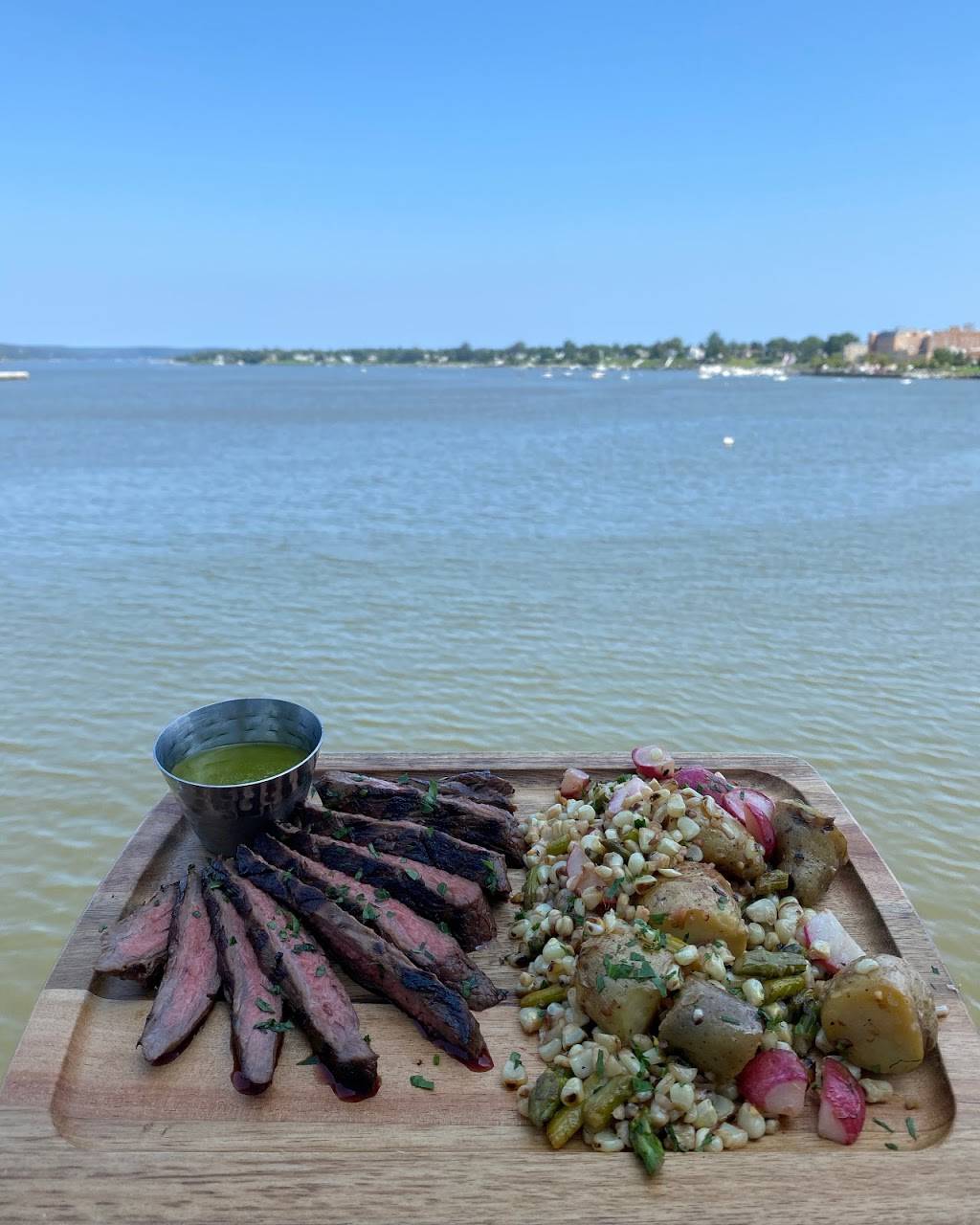 Pearl | restaurant | 146 Bodman Pl, Red Bank, NJ 07701, USA | 7327023145 OR +1 732-702-3145