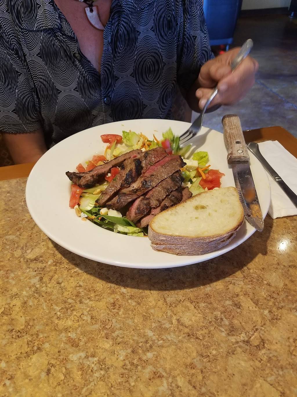 Woodys Grille & Spirits | restaurant | 960 S McCarran Blvd #108, Sparks, NV 89431, USA | 7753511010 OR +1 775-351-1010