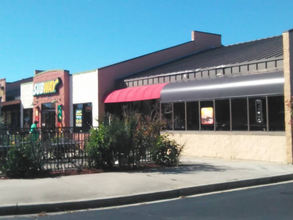 Subway | restaurant | 3300 B Hwy 17 S, North Myrtle Beach, SC 29582, USA | 8433619933 OR +1 843-361-9933