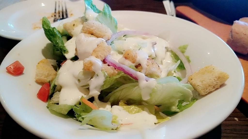 LongHorn Steakhouse | meal takeaway | 1299 Quintilio Dr, Bear, DE 19701, USA | 3028345729 OR +1 302-834-5729