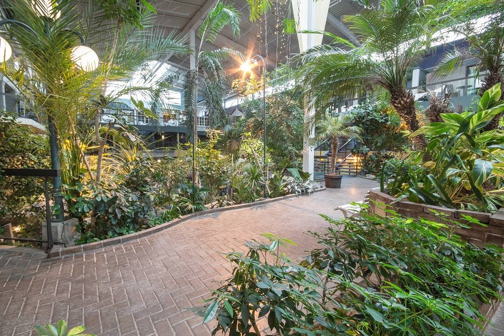 Hôtel Québec Inn | Aéroport de Québec | restaurant | 7175 Boulevard Wilfrid-Hamel, Québec, QC G2G 1B6, Canada | 4188729831 OR +1 418-872-9831