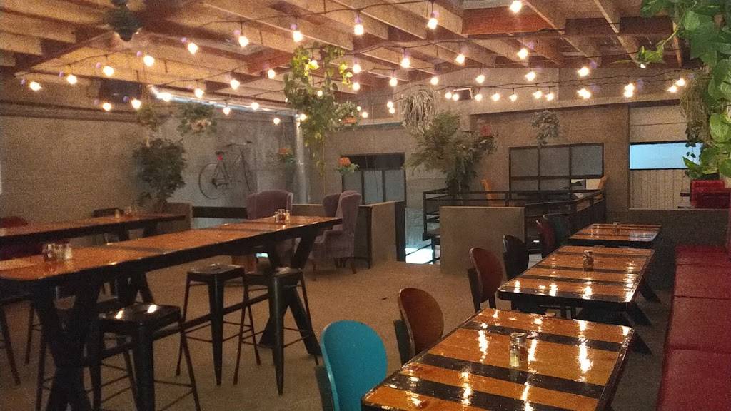 Tierra Roja Cervecería Y Pizzas Artesanales | restaurant | planta alta, Paseo Costero 780A, Playas, Monumental, 22504 Tijuana, B.C., Mexico | 016642105965 OR +52 664 210 5965