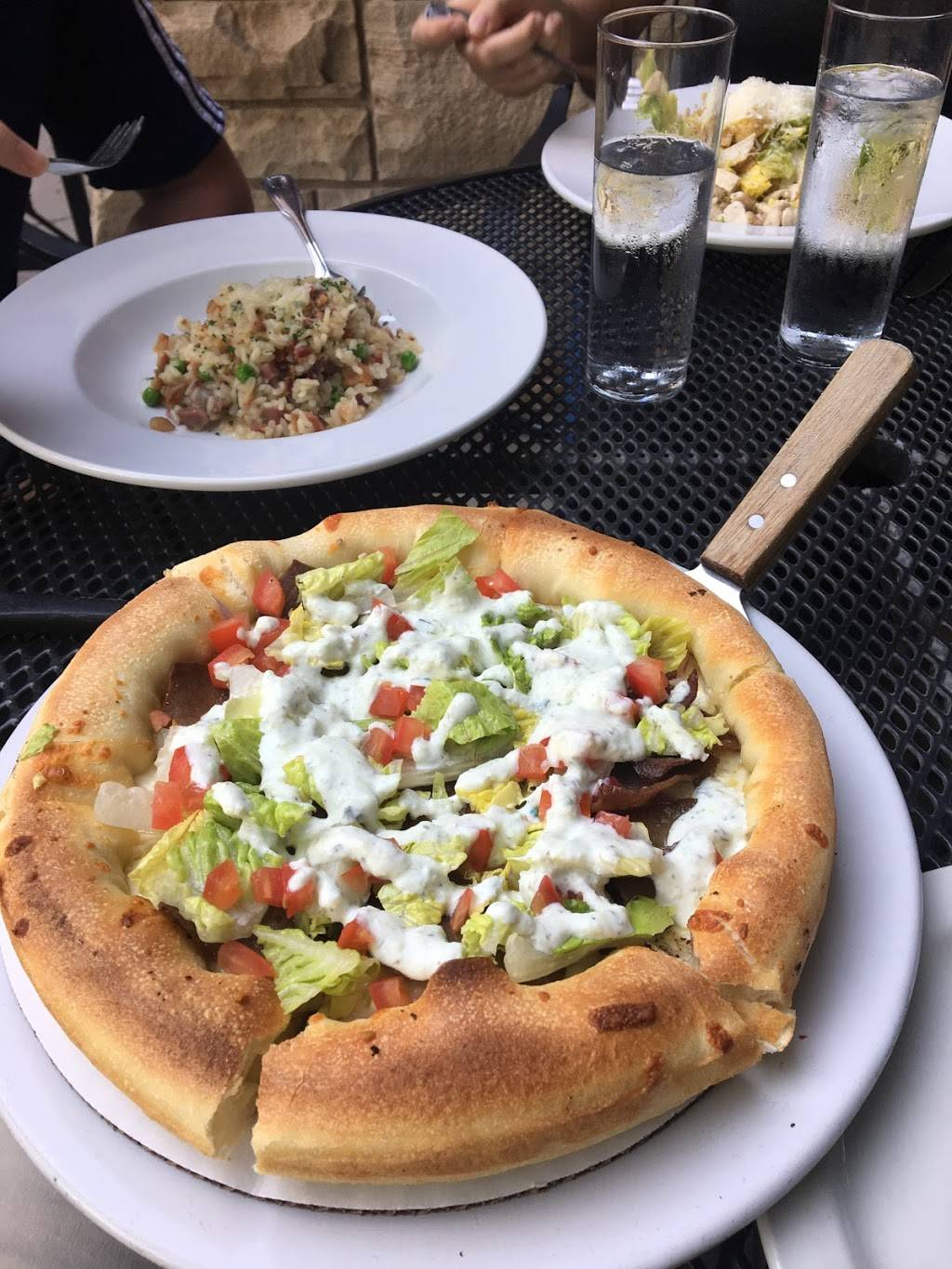 Vincent Heavenly Pies & Pasta | restaurant | P-4, 902 W Drake Rd, Fort Collins, CO 80526, USA | 9704720201 OR +1 970-472-0201