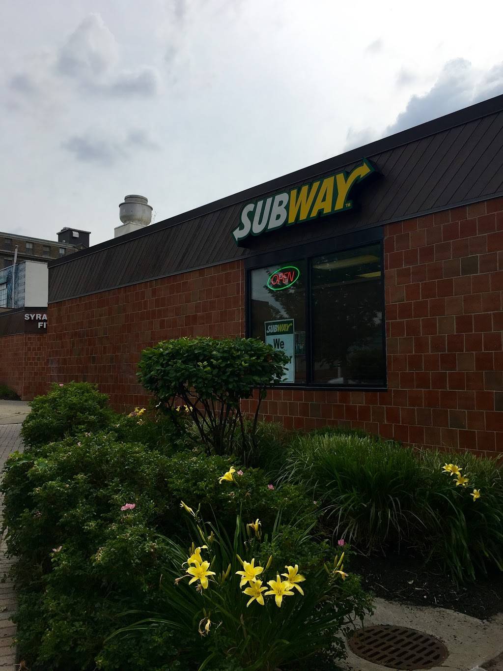 Subway | restaurant | 720 University Ave, Syracuse, NY 13210, USA | 3154700910 OR +1 315-470-0910