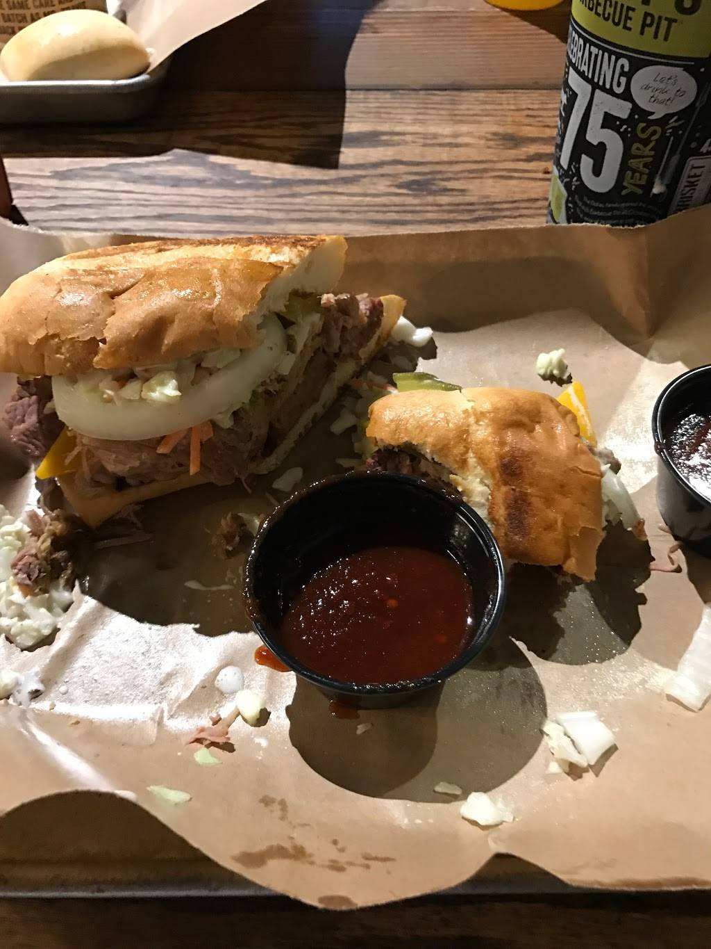 Dickeys Barbecue Pit | restaurant | 27931 La Paz Rd Suite D, Laguna Niguel, CA 92677, USA | 9494290607 OR +1 949-429-0607