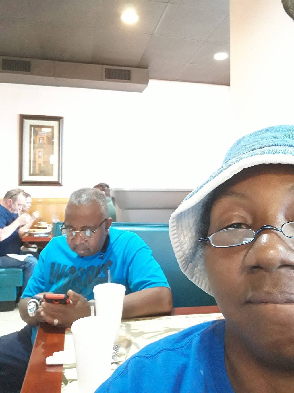 Golden City - Columbiana | restaurant | 113 W College St, Columbiana, AL 35051, USA | 2056715388 OR +1 205-671-5388