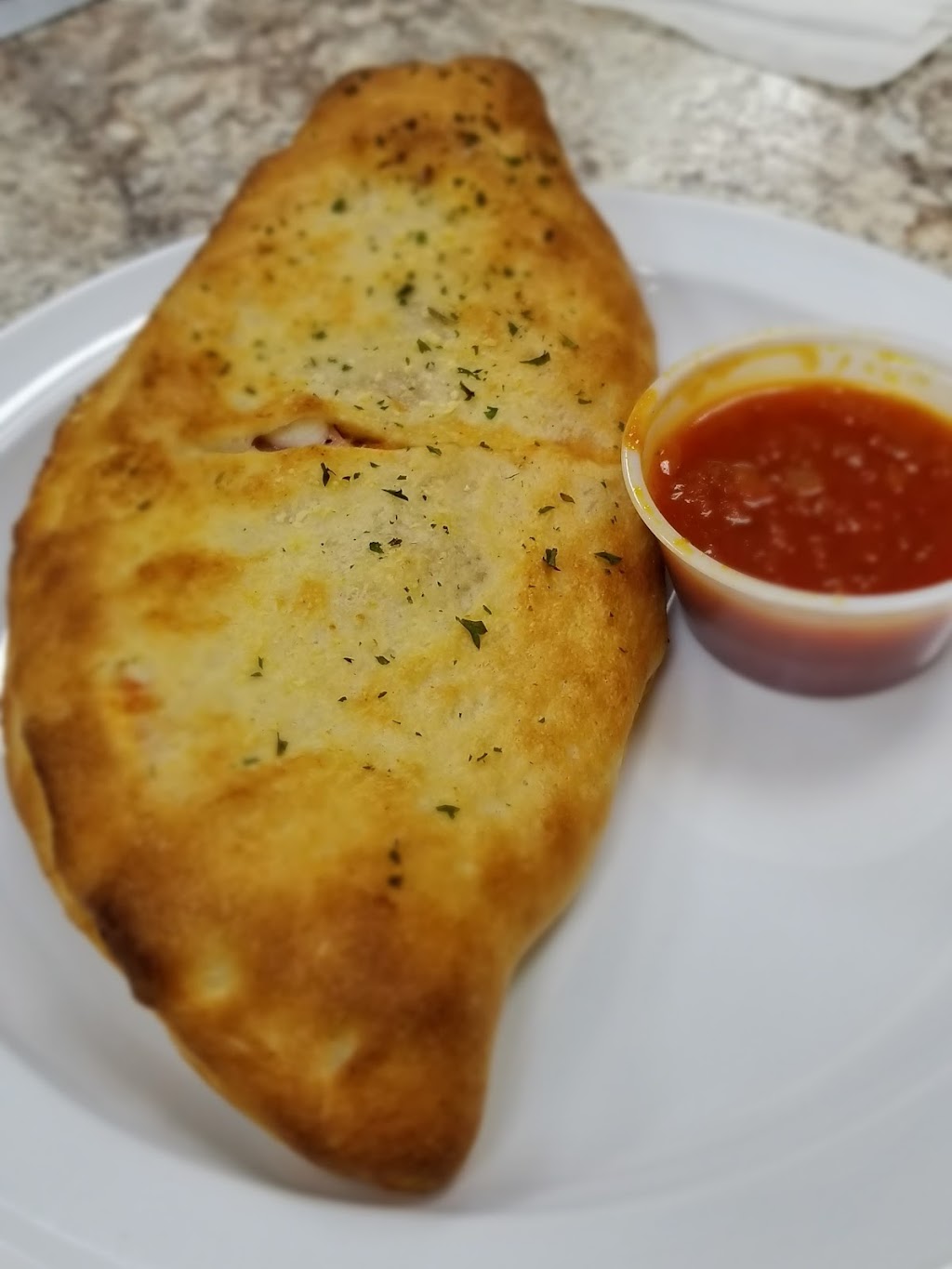 Acme Pizzaria | restaurant | I & J, 280 S Main St, Cottonwood, AZ 86326, USA | 9286342263 OR +1 928-634-2263