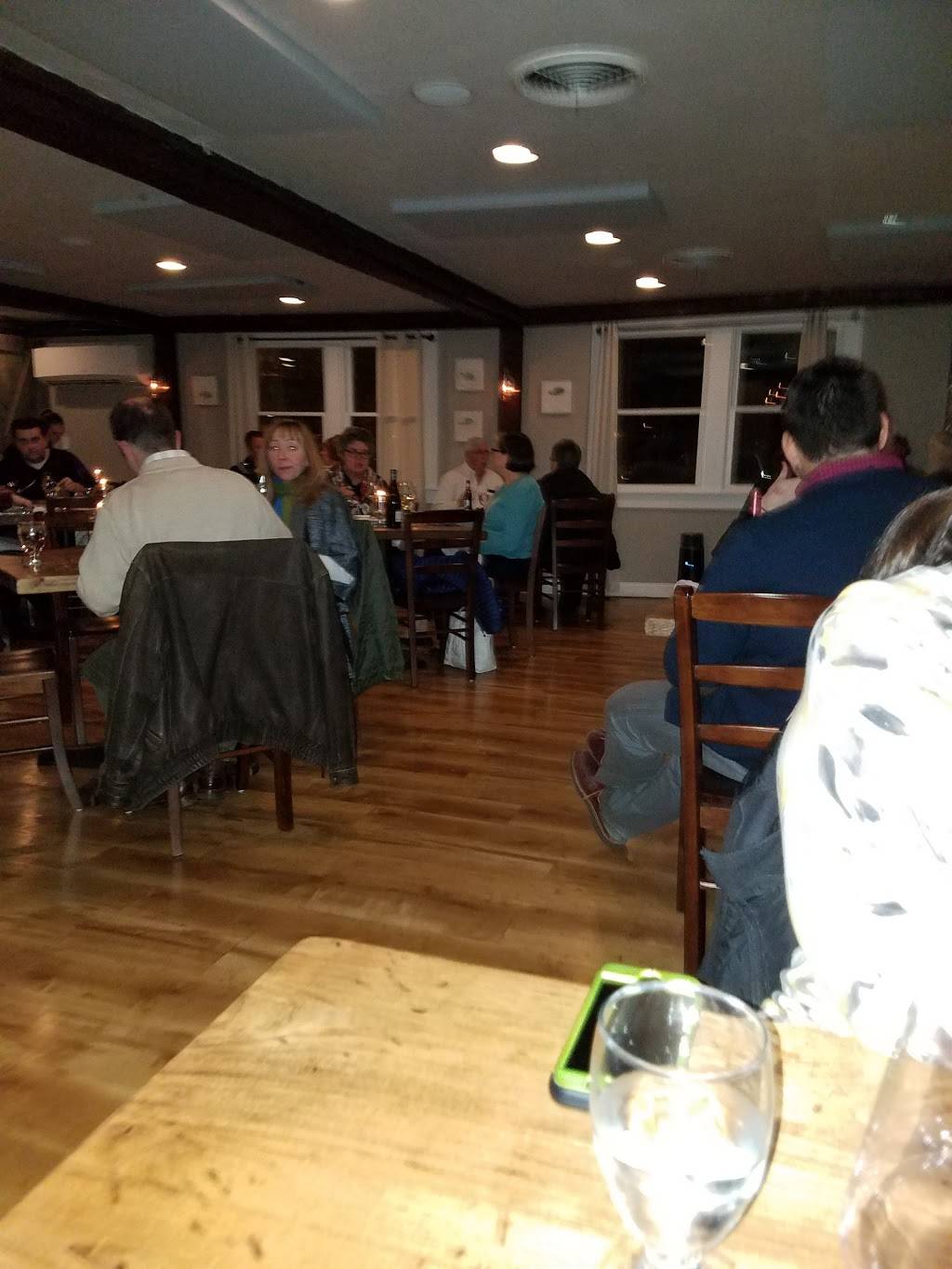 Hook & Harvest | restaurant | 227 Chief Justice Cushing Hwy #3a, Scituate, MA 02066, USA | 7815451340 OR +1 781-545-1340