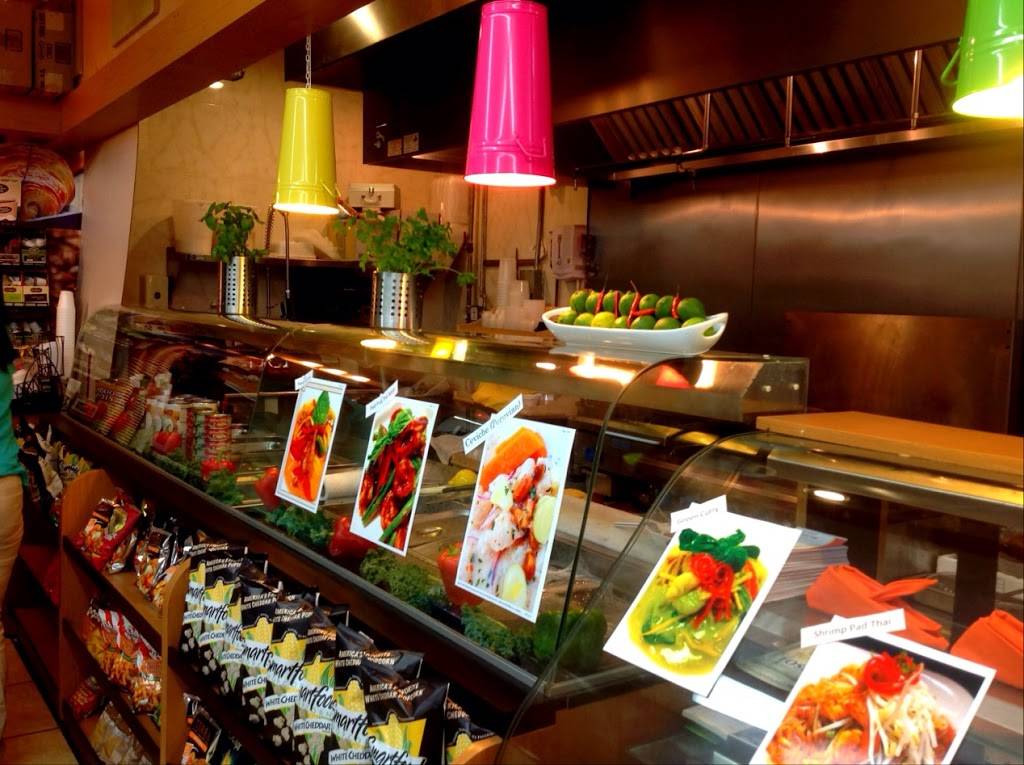 Asian Thai Kitchen Sushi | restaurant | 3135 Grand Ave, Miami, FL 33133, USA | 3053239294 OR +1 305-323-9294