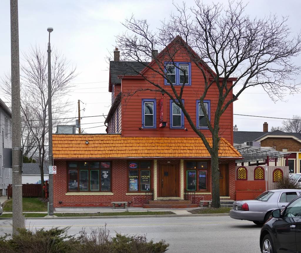 Restaurante La Salsa | restaurant | 119 E Oklahoma Ave, Milwaukee, WI 53207, USA | 4144830522 OR +1 414-483-0522