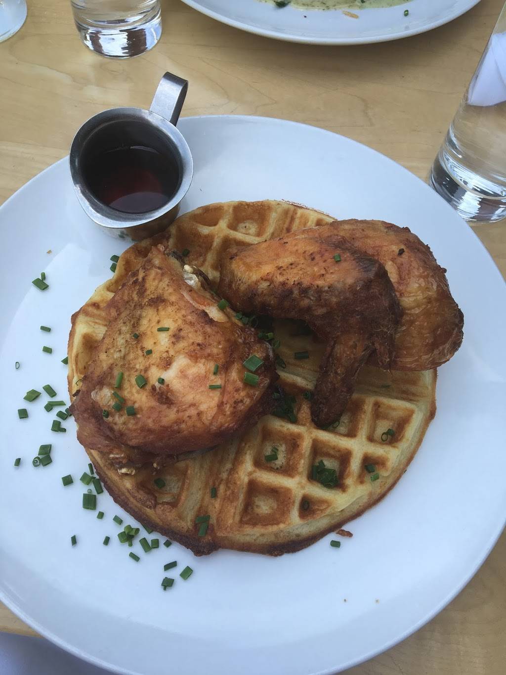 Butch + Babes | restaurant | 258 N Winooski Ave, Burlington, VT 05401, USA | 8024950716 OR +1 802-495-0716