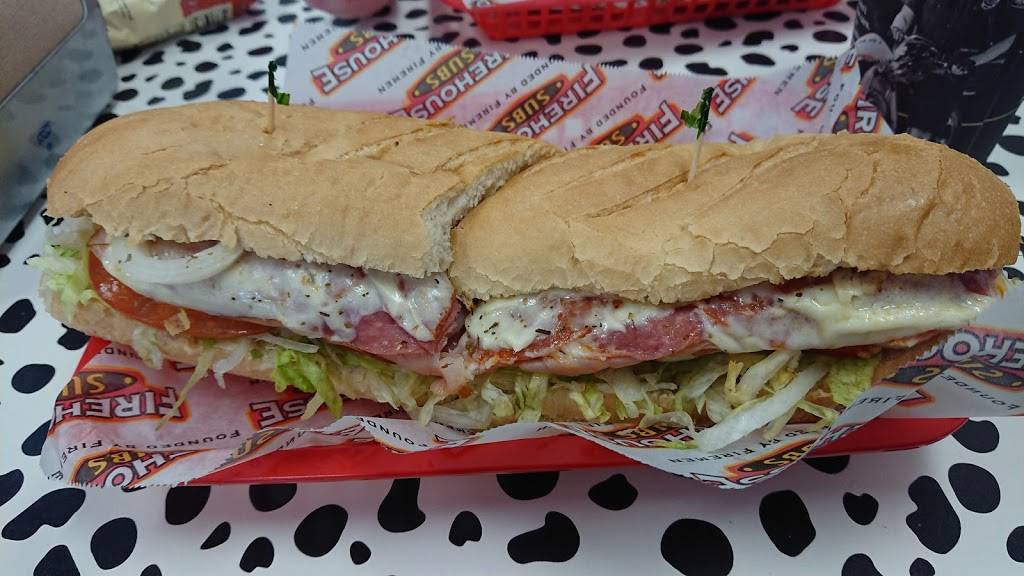 Firehouse Subs Saratoga Town Center | restaurant | 6418 S Staples St Ste 140, Corpus Christi, TX 78413, USA | 3619944990 OR +1 361-994-4990