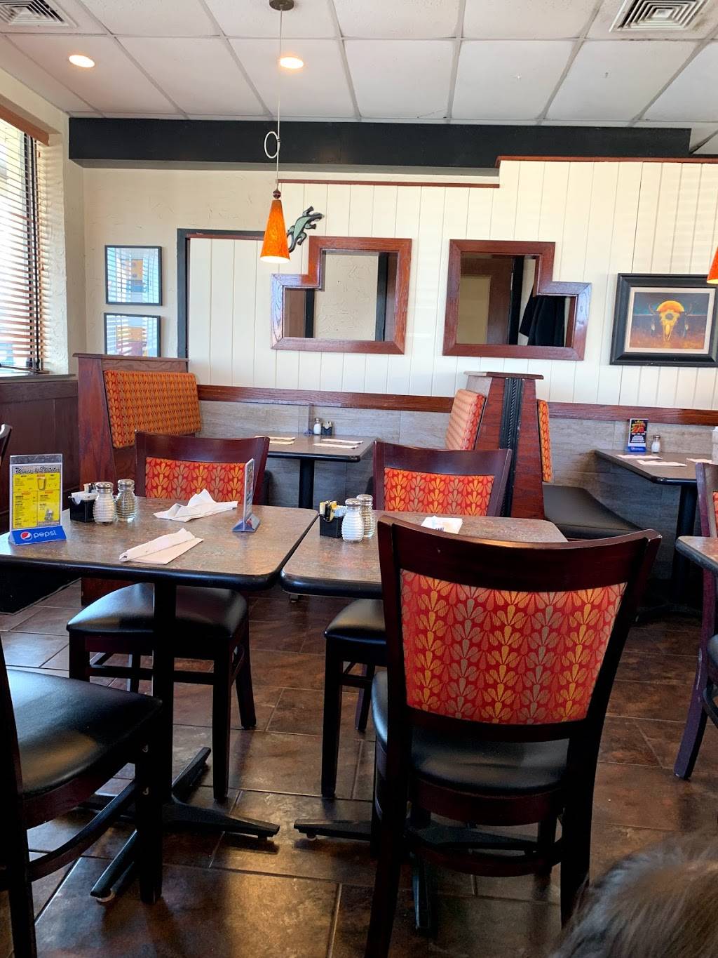 Anitas New Mexico Style Mexican Food | restaurant | 701 Elden St, Herndon, VA 20170, USA | 7034811441 OR +1 703-481-1441