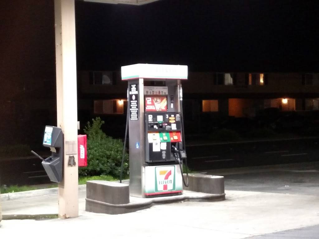 7-Eleven | bakery | 320 Reservation Rd, Marina, CA 93933, USA | 8313842580 OR +1 831-384-2580