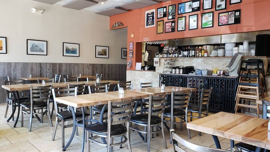 Plaka Grill | cafe | 110 Lawyers Rd NW, Vienna, VA 22180, USA | 7033193131 OR +1 703-319-3131