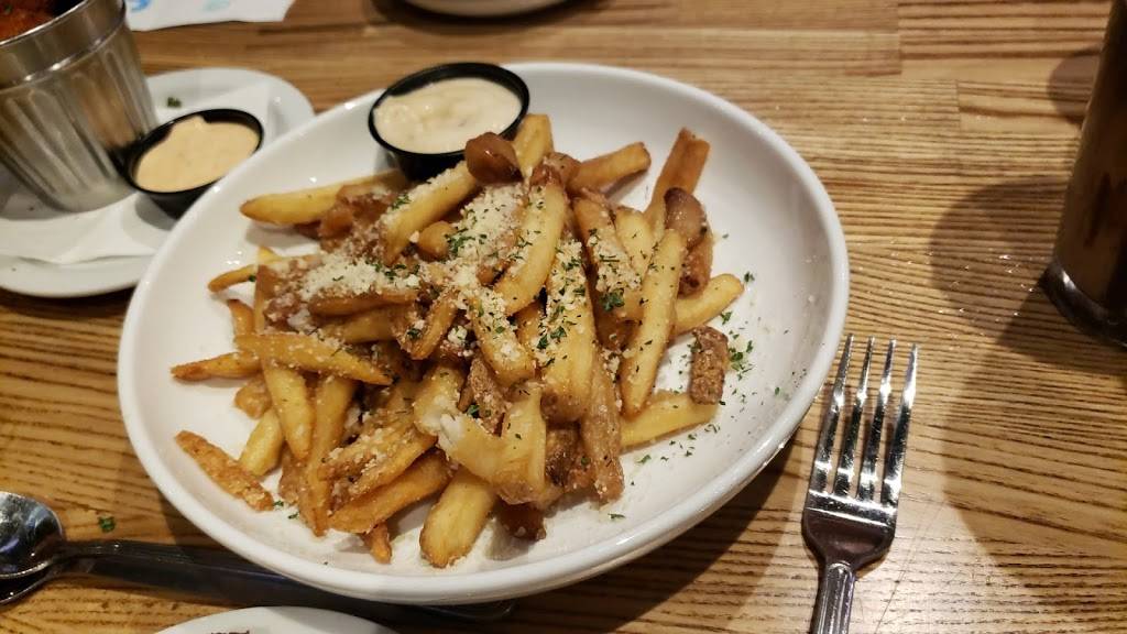 Slaters 50/50 | restaurant | 17071 Beach Blvd, Huntington Beach, CA 92647, USA | 7145945730 OR +1 714-594-5730