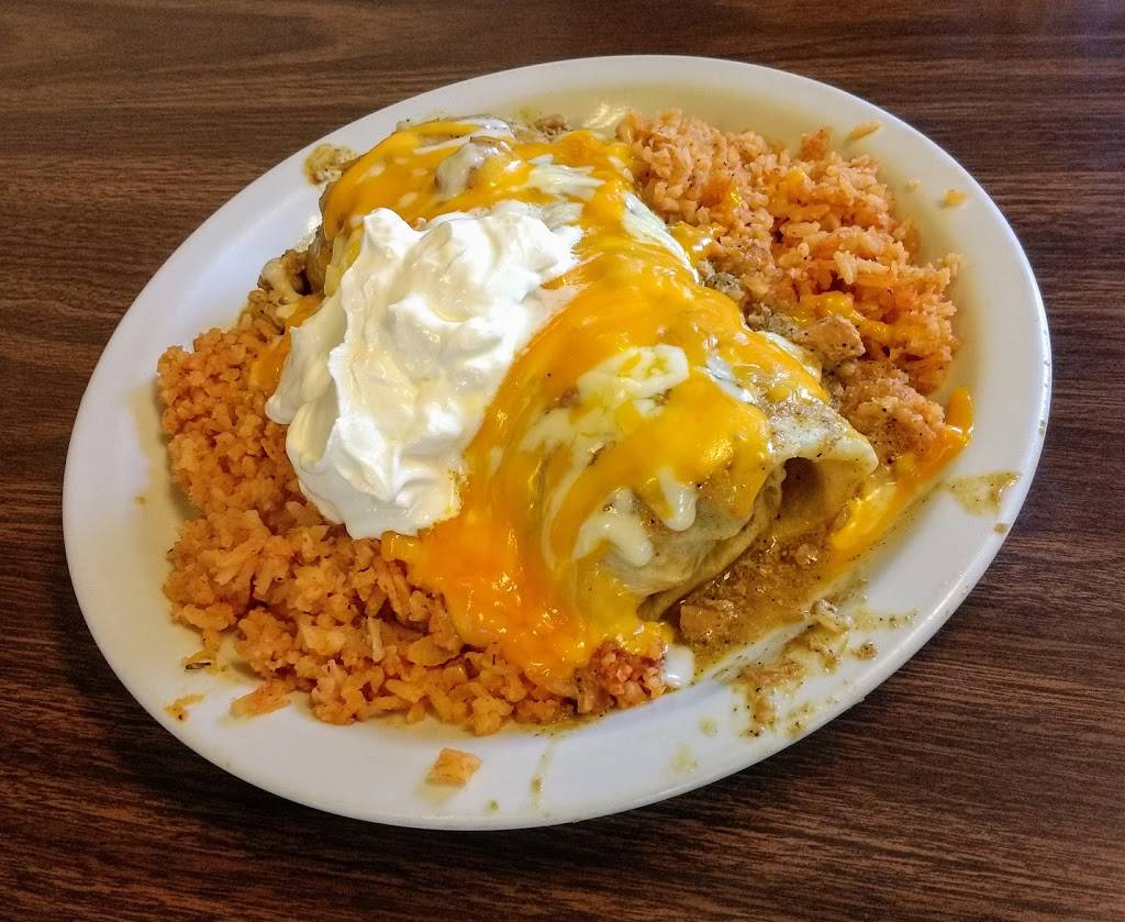 El Taquito | restaurant | 912 N Chester Ave, Bakersfield, CA 93308, USA | 6613938080 OR +1 661-393-8080