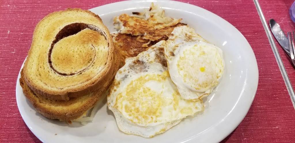 Sparkys Diner | restaurant | 1462 W South Airport Rd, Traverse City, MI 49686, USA | 2319338005 OR +1 231-933-8005