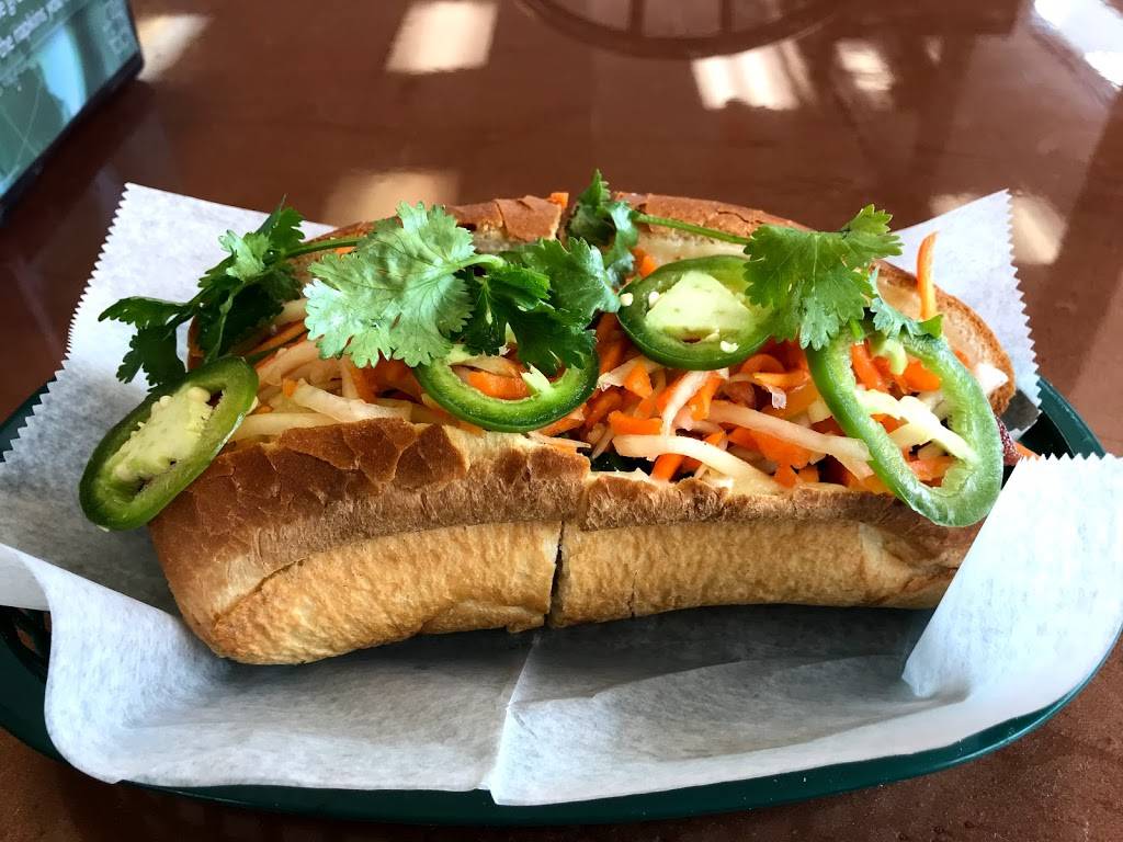 Sach Ko | cafe | 515 Chestnut St, Lynn, MA 01904, USA | 7814770766 OR +1 781-477-0766