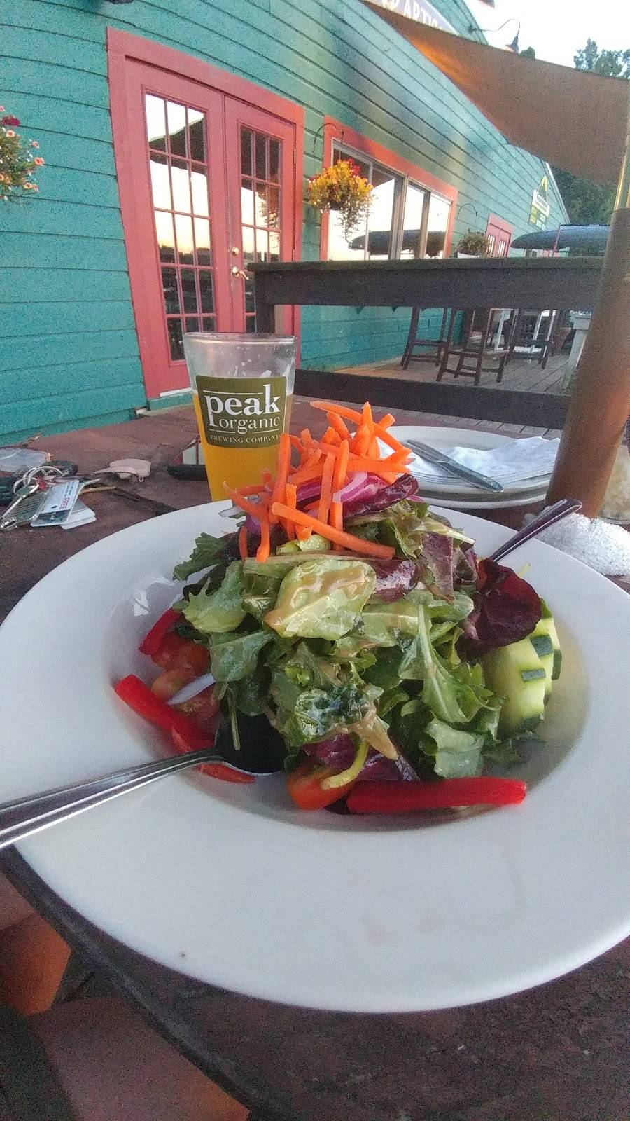 Harvest & Hearth | restaurant | 251 Co Rd 67, Saratoga Springs, NY 12866, USA | 5185871900 OR +1 518-587-1900