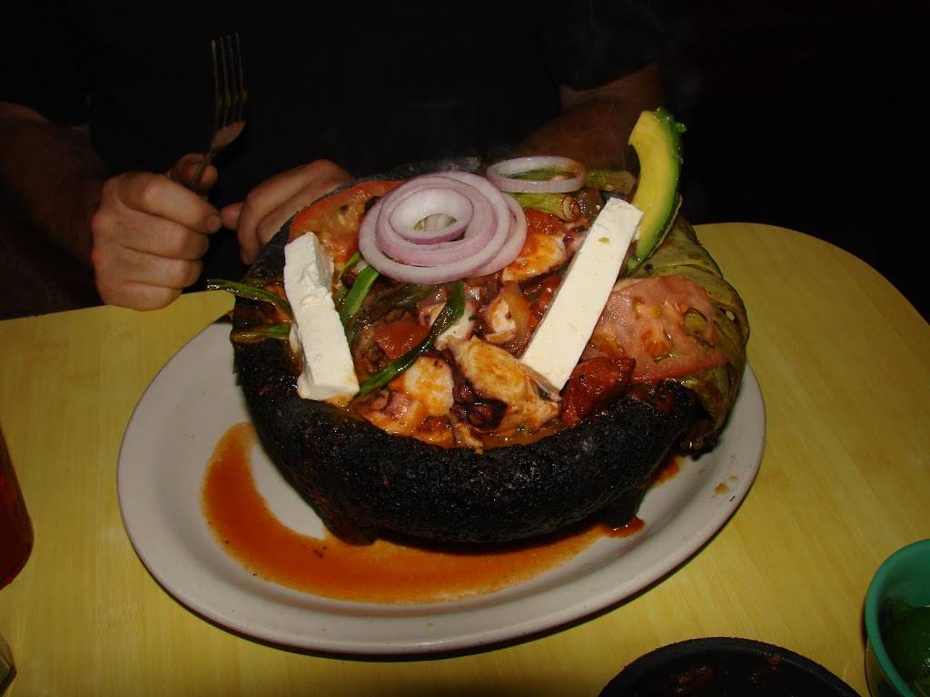 Mariscos Uruapan | restaurant | 16034 Arrow Hwy, Irwindale, CA 91706, USA | 6263381550 OR +1 626-338-1550