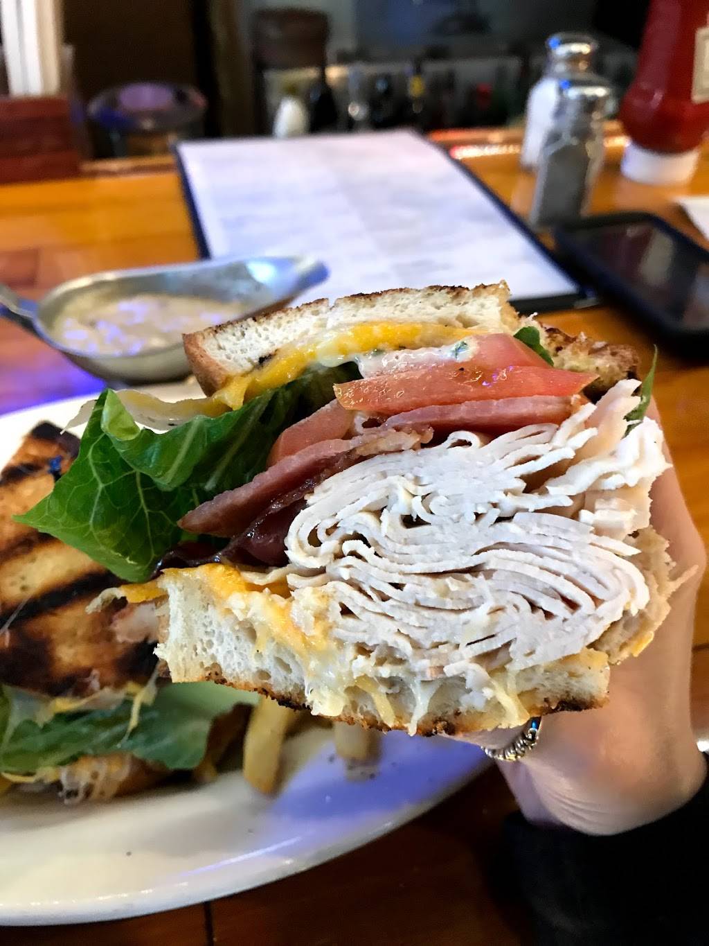 Raindancer Restaurant | restaurant | 4582 NY-30, Amsterdam, NY 12010, USA | 5188422606 OR +1 518-842-2606