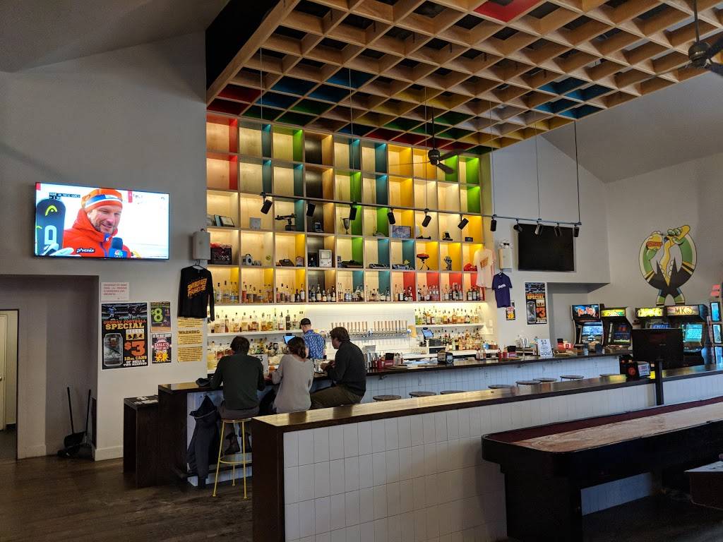 Swillburger | restaurant | 820 S Clinton Ave, Rochester, NY 14620, USA | 5854422442 OR +1 585-442-2442