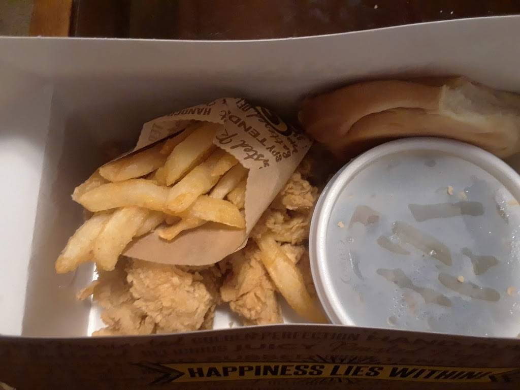 Golden Chick | meal takeaway | 508 N Oak St, Pearsall, TX 78061, USA | 8303342025 OR +1 830-334-2025