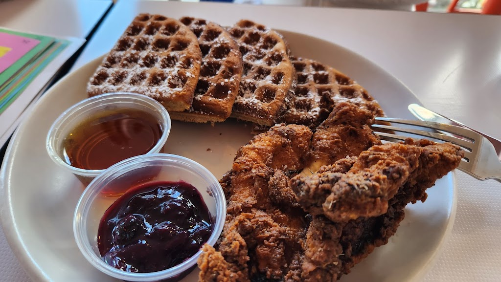 Two Guns Kitchen | cafe | 321 Main St, El Segundo, CA 90245, USA | 3104169194 OR +1 310-416-9194