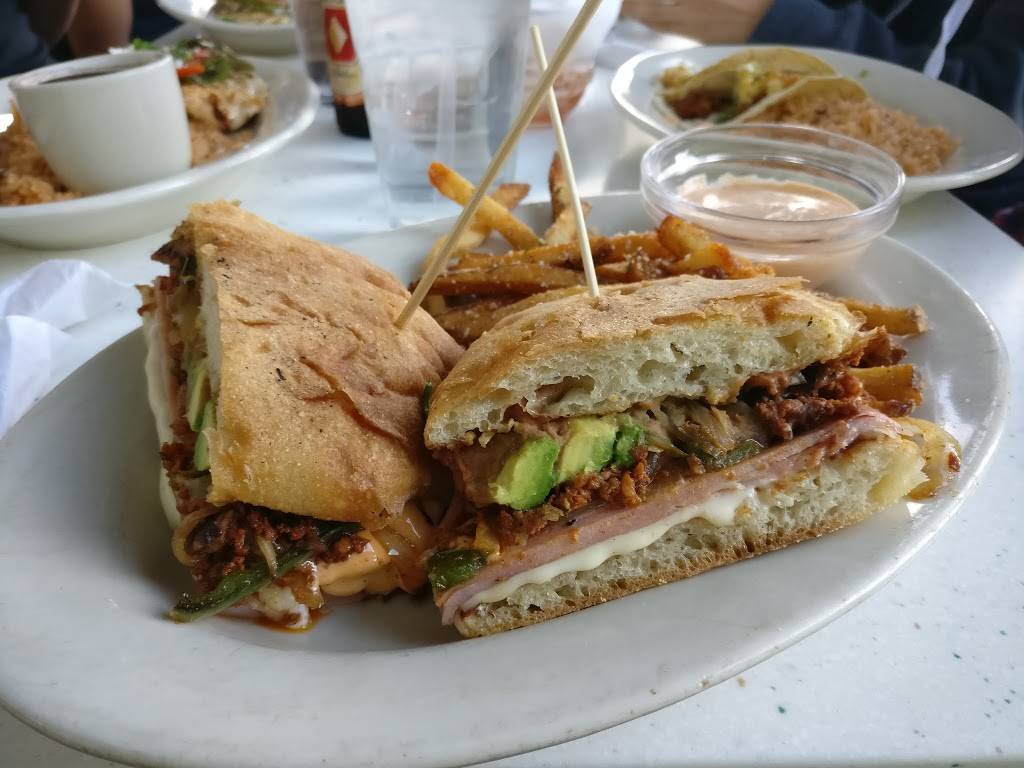 Pure Taqueria | restaurant | 1143 Alpharetta St, Roswell, GA 30075, USA | 7708177873 OR +1 770-817-7873