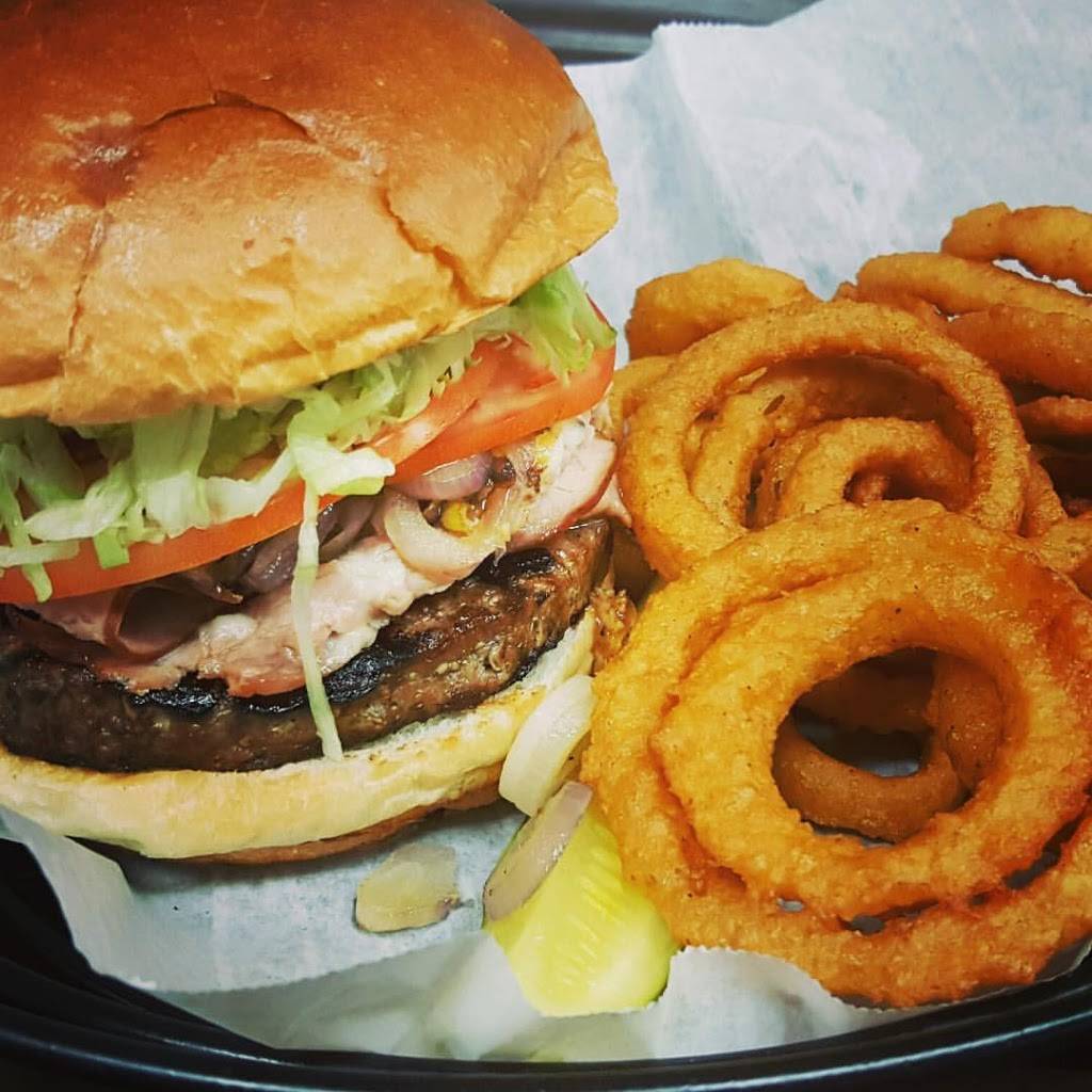 Spags Bar & Grill | restaurant | 8300, 1268, E Grand River Ave, Williamston, MI 48895, USA | 5176554888 OR +1 517-655-4888