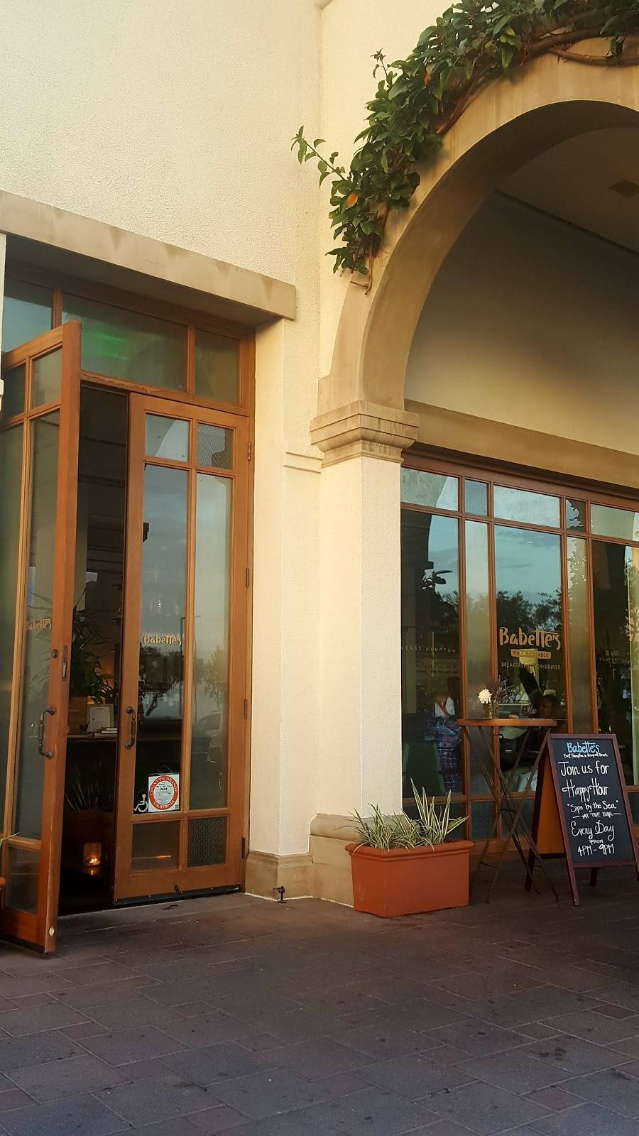 Babettes | restaurant | Shopping Center, 7962 East Coast Hwy, Newport Coast, CA 92657, USA | 9497159915 OR +1 949-715-9915