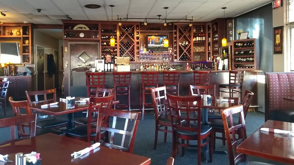 Anthonys Italian Restaurant | restaurant | 620 W Main St, Purcellville, VA 20132, USA | 5403387072 OR +1 540-338-7072
