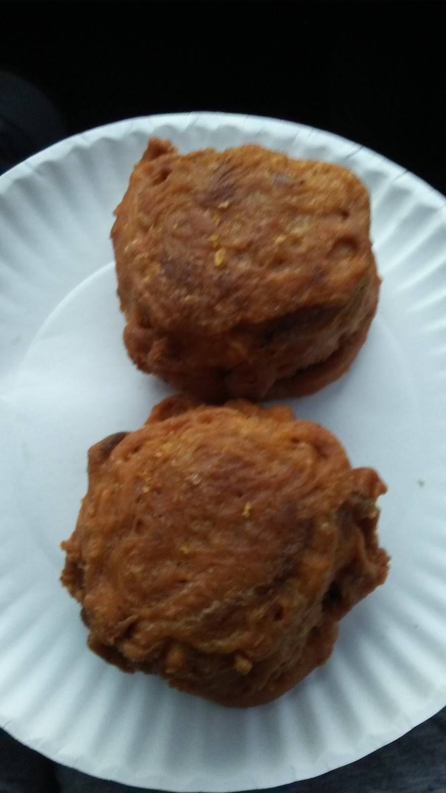 El Morivivi Restaurant | restaurant | 1127 Pembroke St # 1, Bridgeport, CT 06608, USA | 2033660255 OR +1 203-366-0255