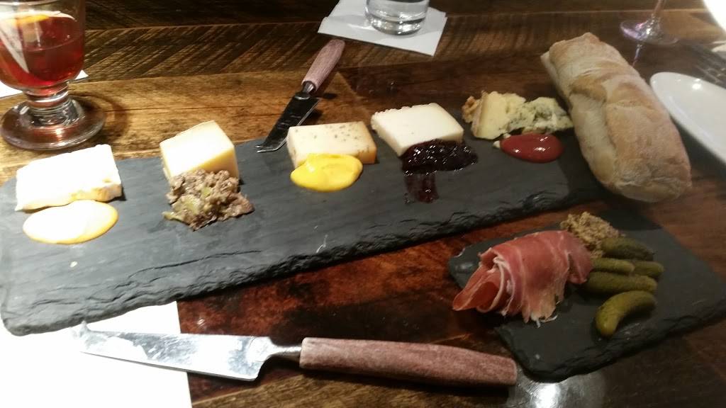 Pastoral Artisan Cheese, Bread & Wine | meal takeaway | 2945 N Broadway, Chicago, IL 60657, USA | 7734724781 OR +1 773-472-4781