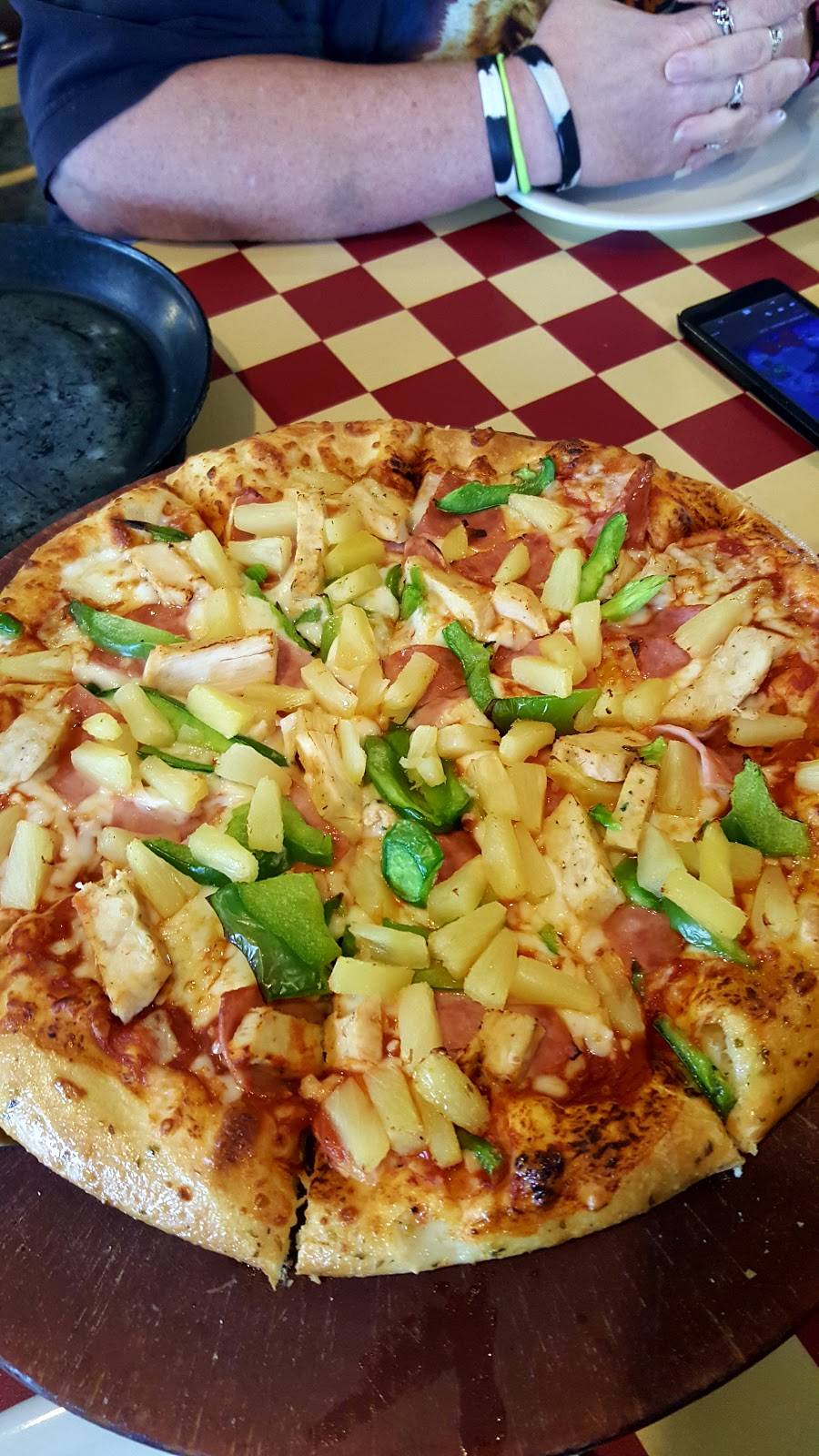 Pizza Hut | meal takeaway | 105 Murtland Ave, Washington, PA 15301, USA | 7242255520 OR +1 724-225-5520