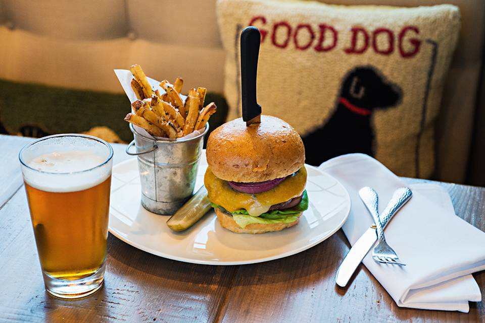 White Dog Cafe Wayne | restaurant | 200 W Lancaster Ave, Wayne, PA 19087, USA | 6102253700 OR +1 610-225-3700