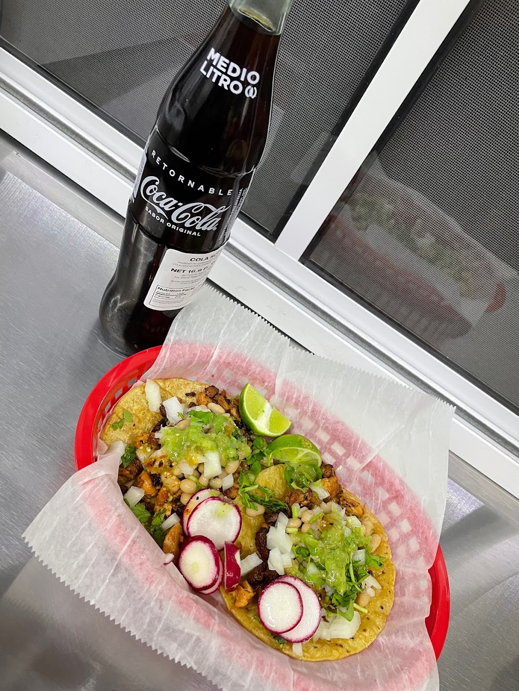 Tacos El Chepe | restaurant | 7701 Shepherdsville Rd, Louisville, KY 40219, USA | 5027943727 OR +1 502-794-3727