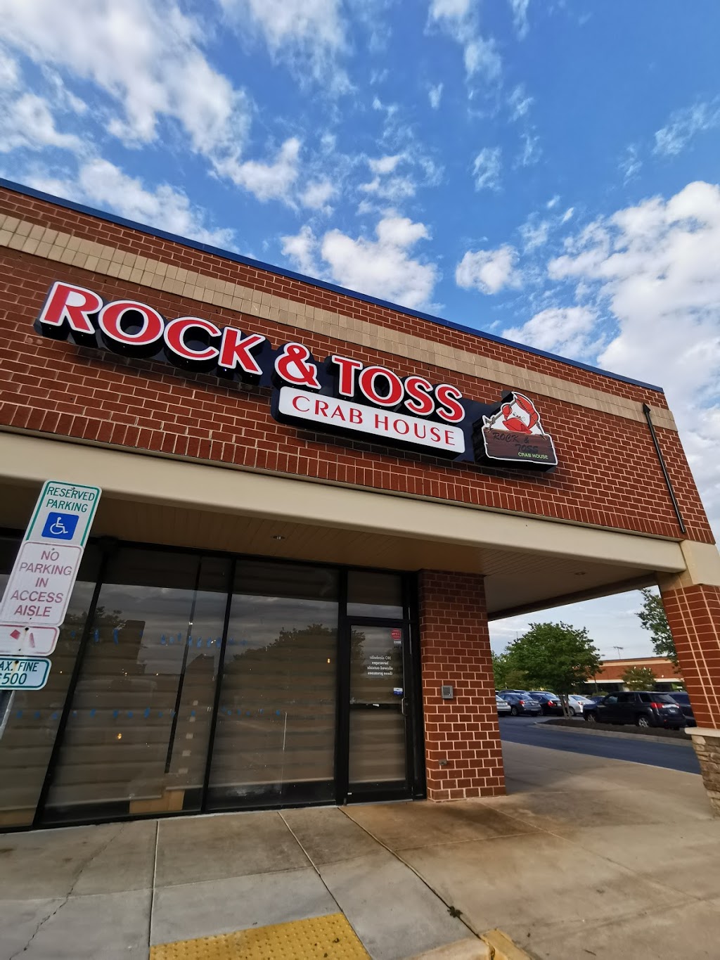 Rock & Toss Crab House - Waldorf | restaurant | 2928 Festival Way, Waldorf, MD 20601, USA | 3016388899 OR +1 301-638-8899