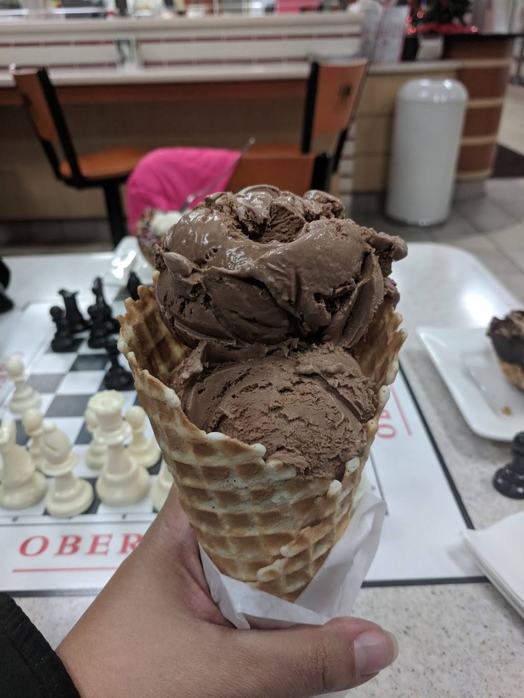 Oberweis Ice Cream and Dairy Store | restaurant | 6854 Rochester Rd, Troy, MI 48085, USA | 2482509574 OR +1 248-250-9574
